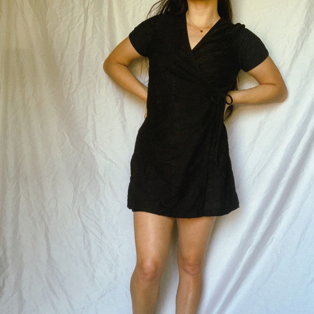 SOLD vintage 90s mini wrap dress